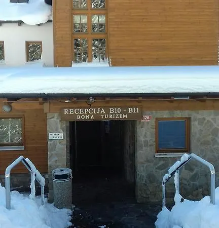 Mutui Pohorje Apartment *
